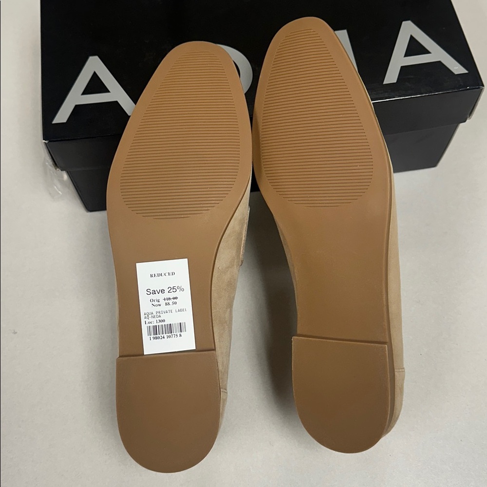 Aqua Nada Slip On Penny Loafer Flats Tan Suede Size 10 NWB - Picture 8 of 10